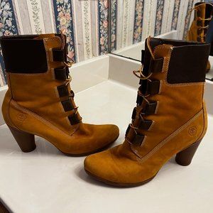 Timberland Nubuck Suede Tan Heeled Boot Size 8.5